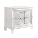Twenty Nine Storage Bedroom Set