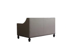Loveseat w/3 Pillows