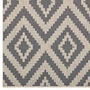 Jagged Geometric Diamond Trellis 8x10 Indoor and Outdoor Area Rug
