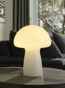 Kanaby Table Lamp - Michael's Discount Furniture