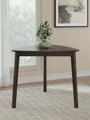 Mallenette Dining Room Set - Michael's Discount Furniture