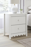 Hallityn Nightstand - Michael's Discount Furniture