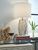 Taylow Lamp Set - Michael's Discount Furniture
