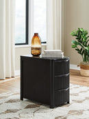 Camdill Chairside End Table - Michael's Discount Furniture