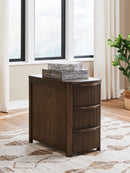 Camdill Chairside End Table - Michael's Discount Furniture