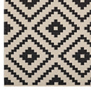 Perplex  Geometric Diamond Trellis 5x8 Indoor and Outdoor Area Rug
