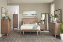 G223053 Queen Bed