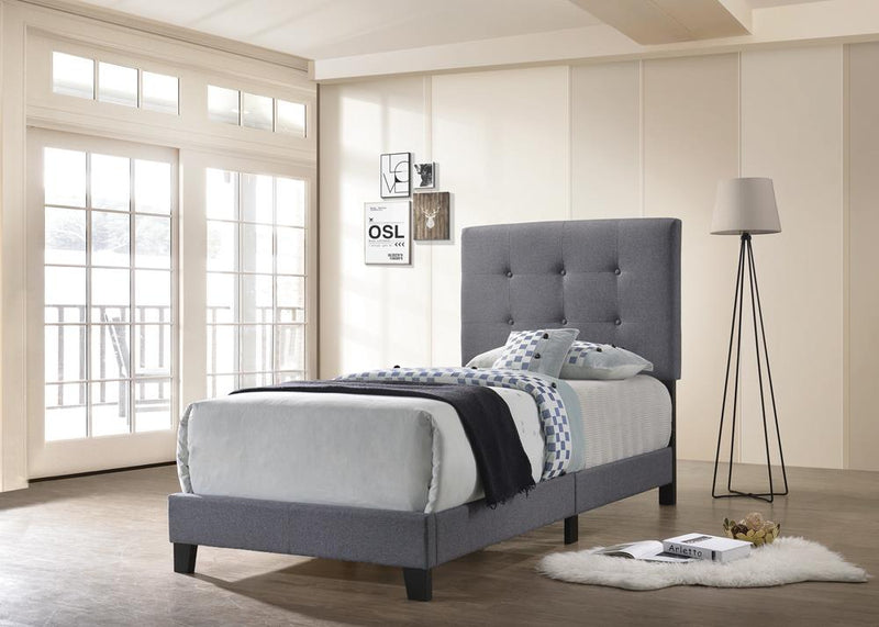 G305747 Twin Bed