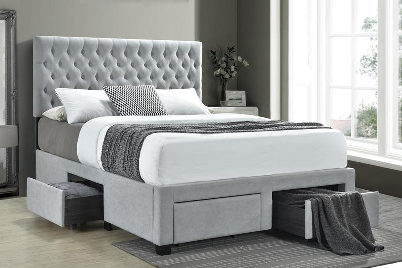 G305878 E King Storage Bed