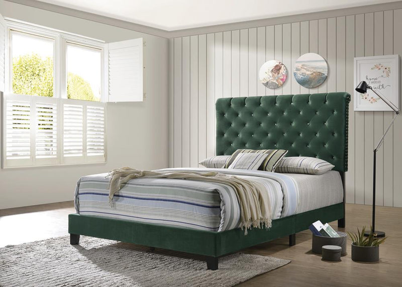 G310043 E King Bed
