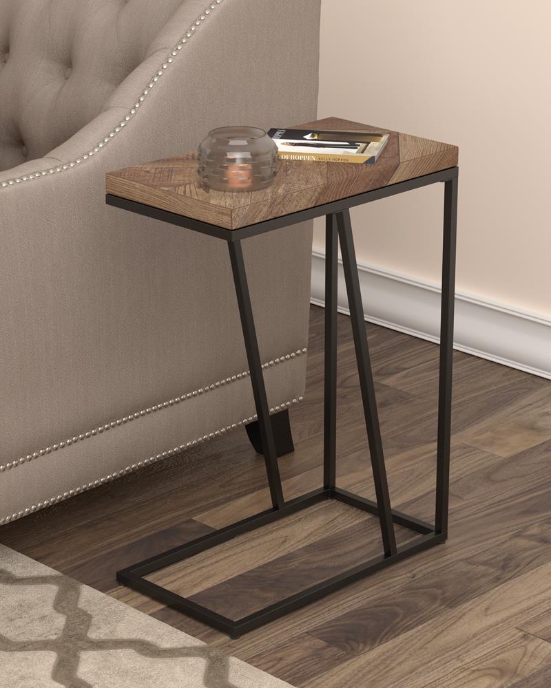 G931147 Accent Table