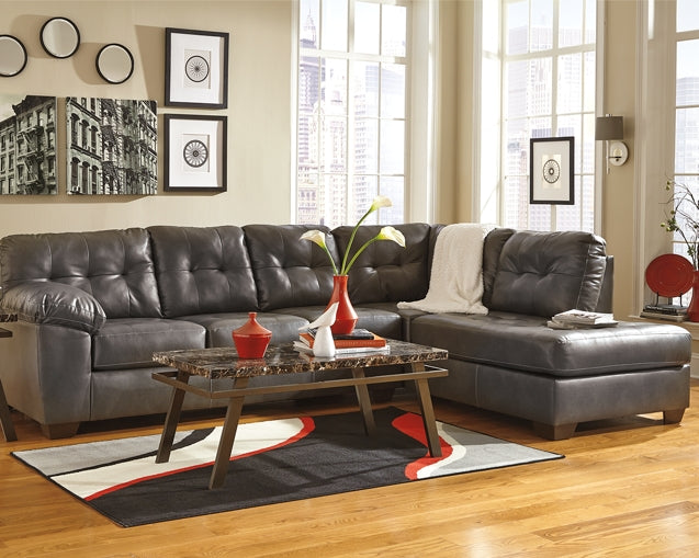 Alliston 2-Piece Sectional with Chaise
